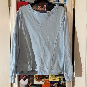 Womens kittenish crewneck